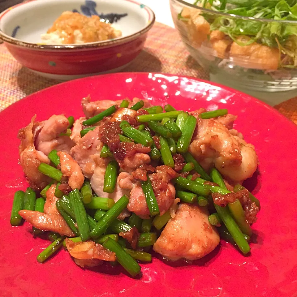 鶏肉とニンニクの芽のベトナム風炒め
|(￣3￣)||Hironobuさん