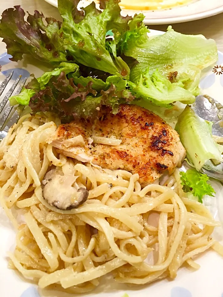 Simple Grilled Chicken Breast & Spaghetti|Queenさん