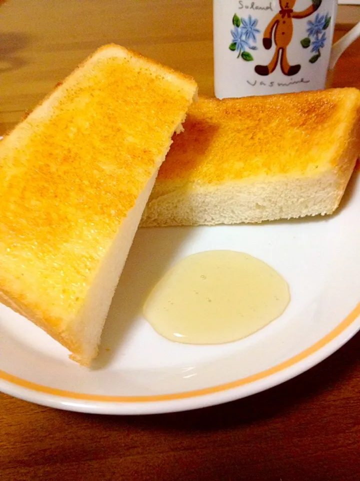 トースト🍞☕️はちみつ🍯＆マーガリン😋ハマってます🎵|まいりさん