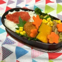 Snapdishの料理写真:お弁当6日目♡内容は変わりなーし♡あ、キャベツと舞茸の味噌炒めは入れるの初めて！|きぬよさん