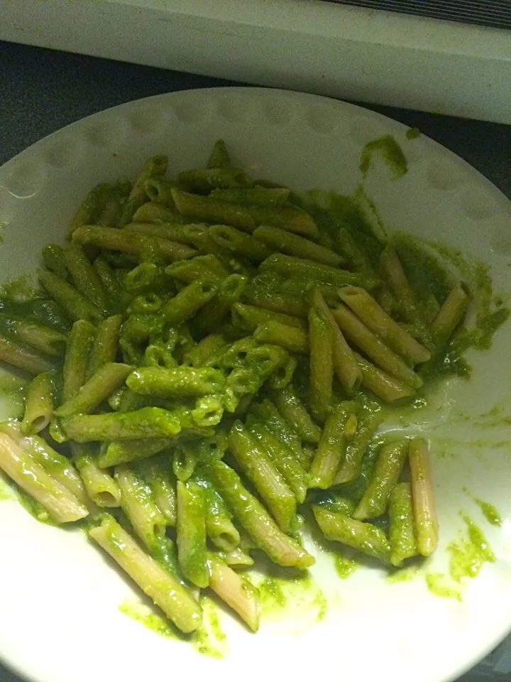 Snapdishの料理写真:Brown rice penne with pesto sauce (basil leaves, cashews, sea salt, olive oil)|ahron gさん