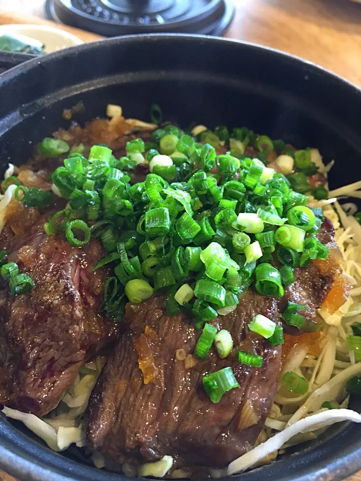 ステーキ丼|Matsumoto Marieさん