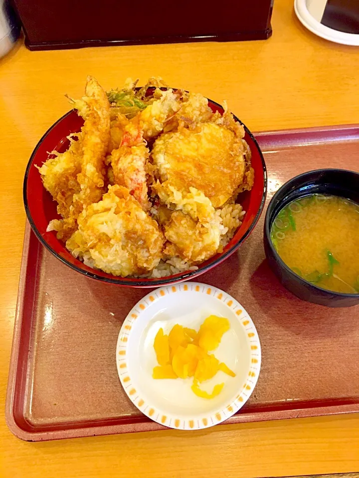 どんぶりキッチンの「冬の天丼」|takamuraさん