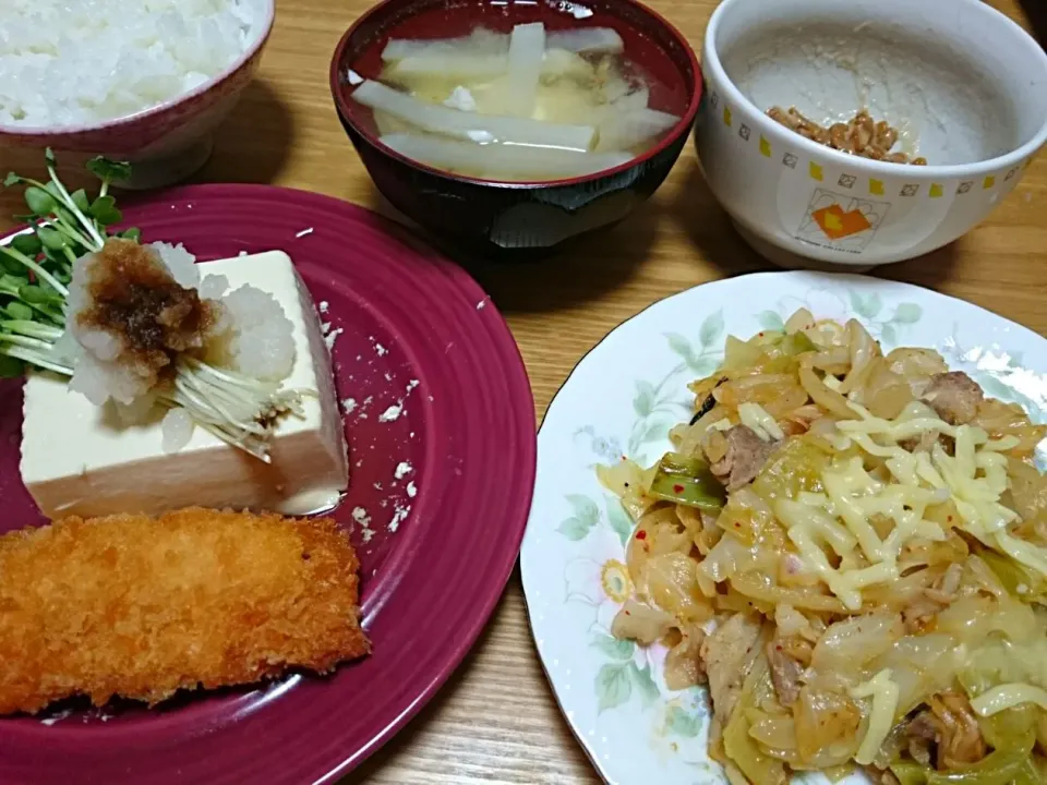 Snapdishの料理写真:野菜炒めキムチチーズ味|Shinji Matsuokaさん