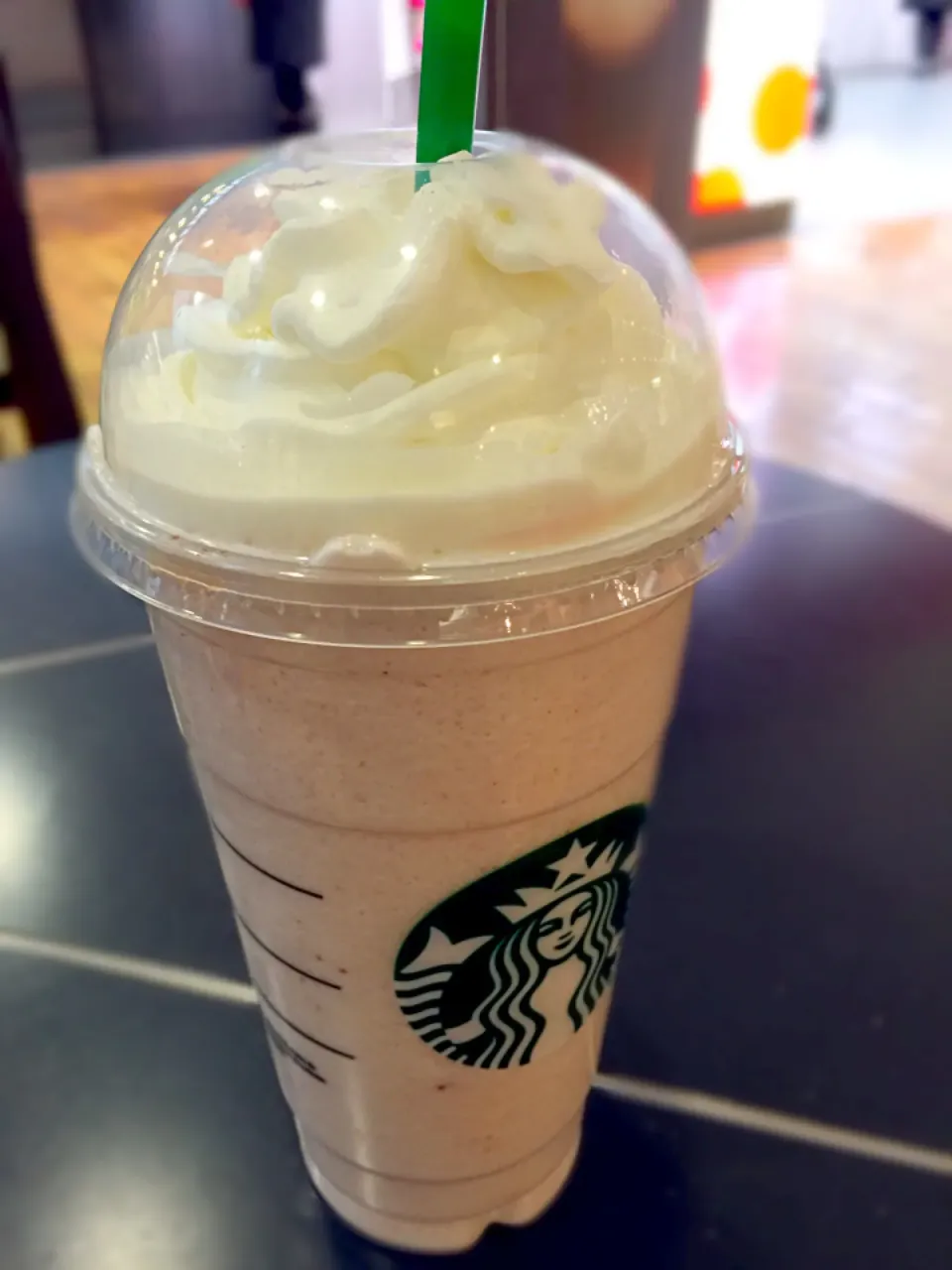 Strawberries🍓& Cream Frappuccino|prinSjさん