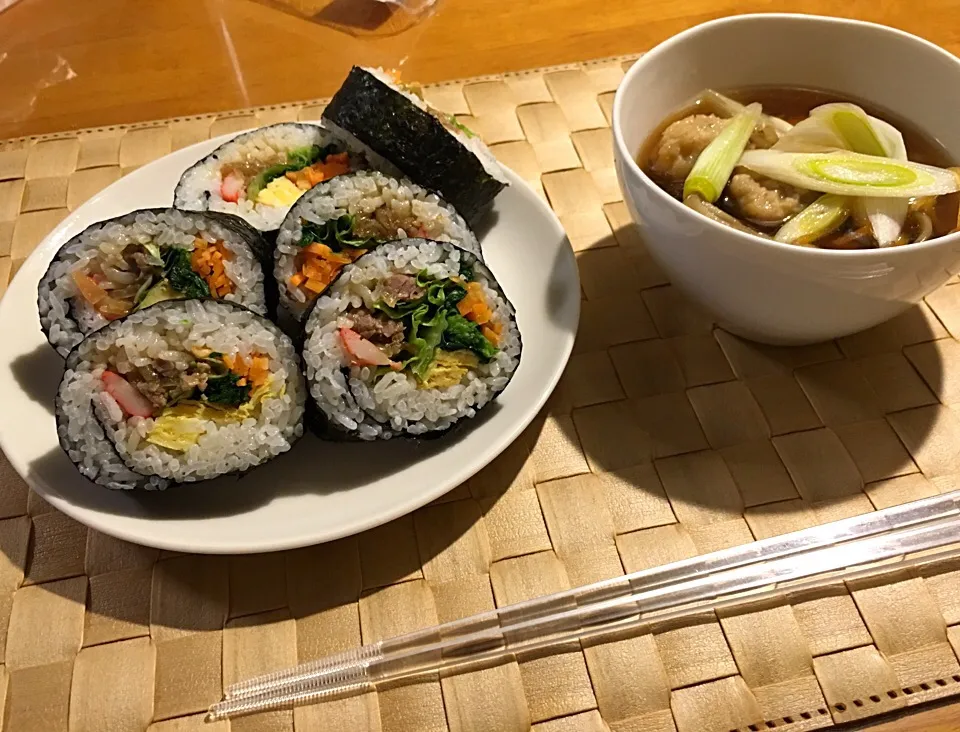 【2016.2.3】晩御飯 節分なのでキムパ風海苔巻きと鶏ごぼう汁|よっしーさん