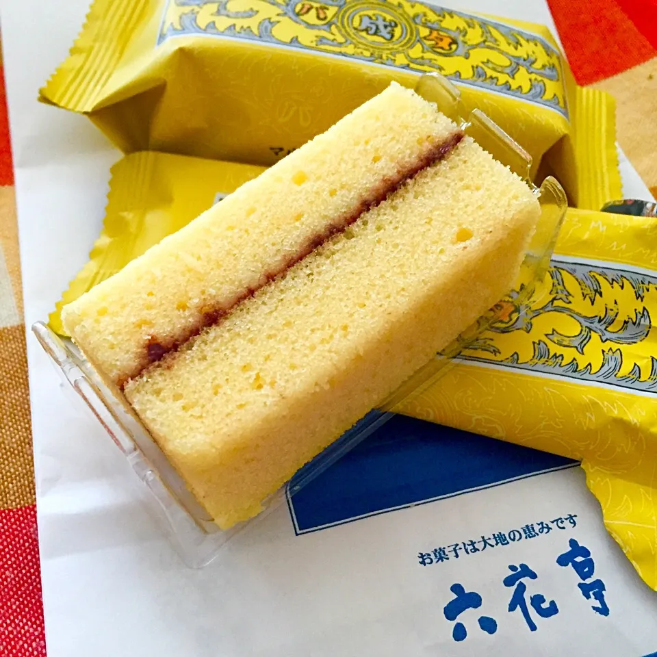 Snapdishの料理写真:六花亭 マルセイバターケーキ【今日発売の新商品】|カウンター嬢さん