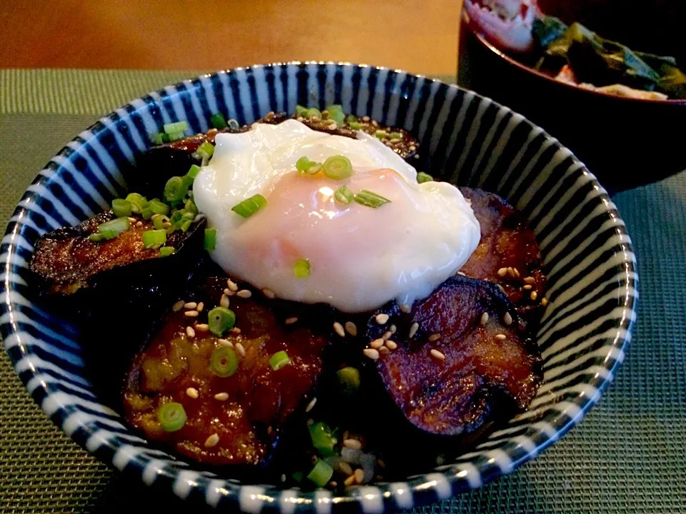 MMasahiro's Teriyaki bowl of egg&eggplant🍻もっちぃさんの茄子の照り玉どぉ〜んw|🌈Ami🍻さん