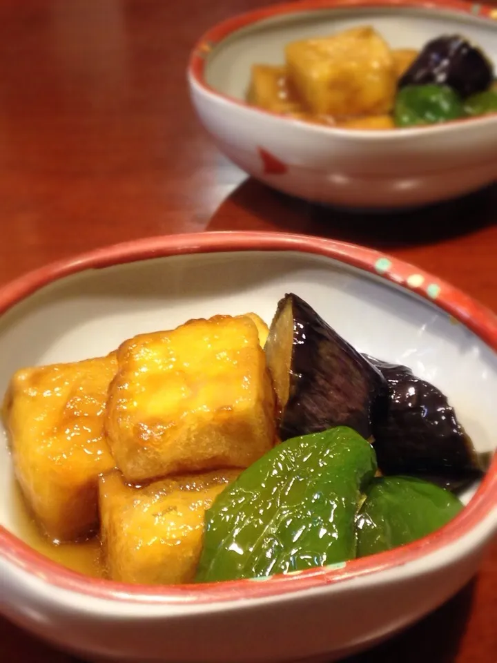 ゆんゆんゅんさんの料理 高野豆腐の揚げ煮です。もっちり♪したお豆腐に、あんが程よく絡んで。食感も楽しい１品です☆|hannahさん