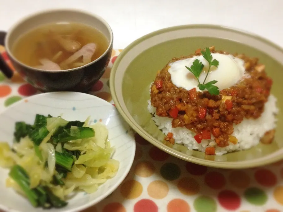 スープ・キーマカレー・キャベツのオリーブオイル煮|美也子さん