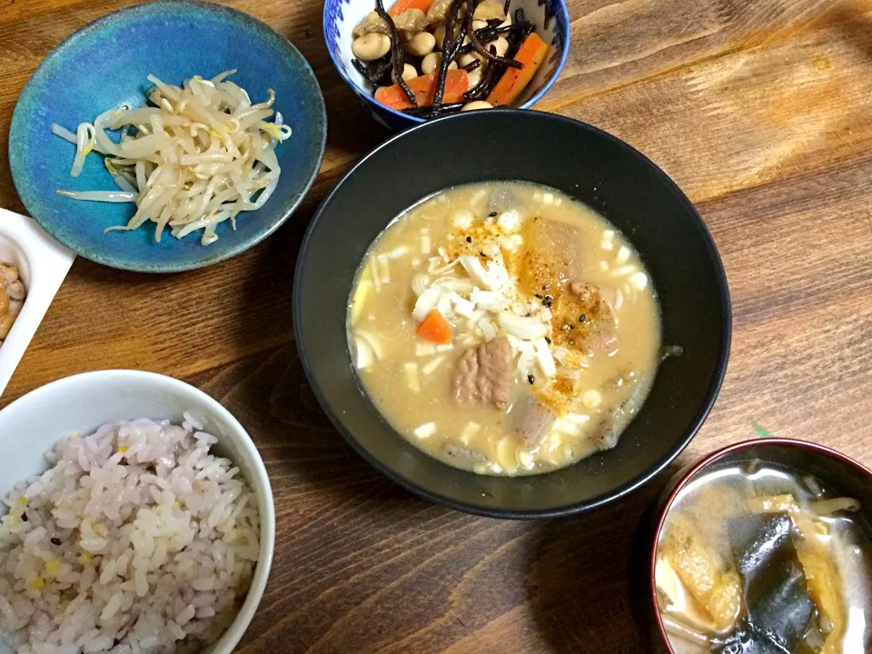 モツ煮
大豆とひじきの煮物
もやしのナムル|＊YUKI＊さん