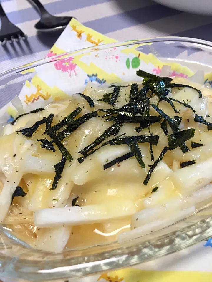 Snapdishの料理写真:えのきと長芋のチーズ焼き|Yoshikoさん