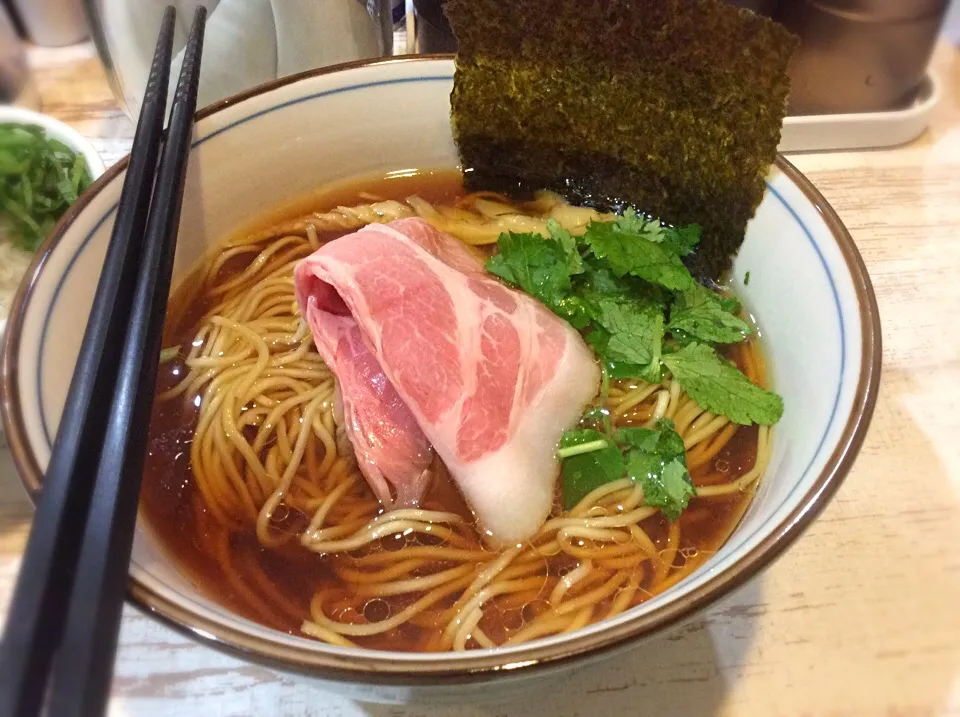 ゴルフ後のラーメン🍜😋「四つ葉ラーメン」|アライさんさん