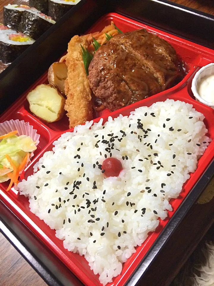 たいめいけんのハンバーグ弁当。|hiroさん