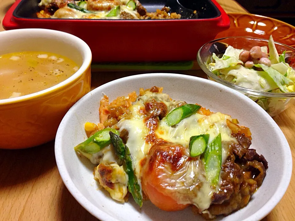 カレードリアと野菜スープと豆サラダ|こんこんさん