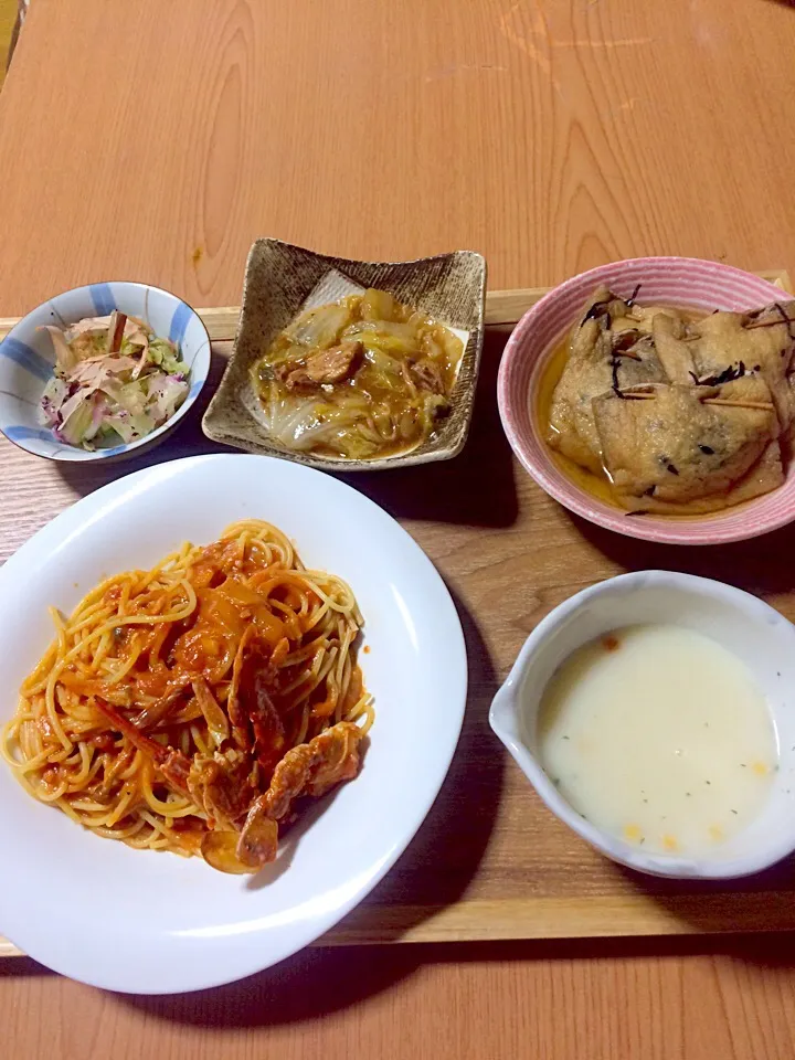 キャベツゆかりあえ、油揚げのひじき詰め、白菜と鯖味噌缶のとろうま煮、（子供）カニのトマトクリームパスタ、カップスープ|ちゃこさん