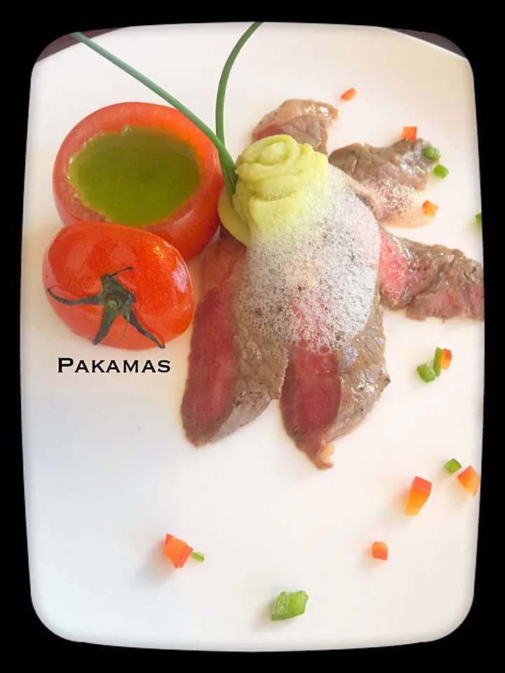 เนื้อย่างซอสโหระพา|Pakamasさん