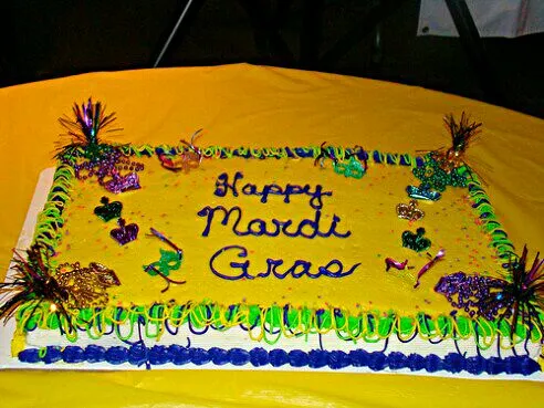 Snapdishの料理写真:💚💛💜Happy Mardi Gras 2016 Weekend in Louisiana 🎭 #Party #Holidays/Celebrations 🎭 CAKE 🎭 #Cake/Pie #Dessert 💜💛💚|Alisha GodsglamGirl Matthewsさん