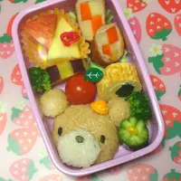 Snapdishの料理写真:母ちゃん、そんなにバラエティがないのよ(；´Д`A
クマさん弁当|こっさんママさん