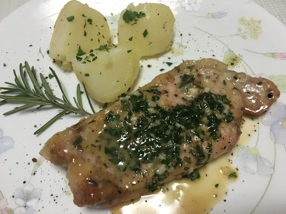 豚ローストのグレモラータ風味
sapore Guremolata di arrosto di maiale|お家でbar!さん