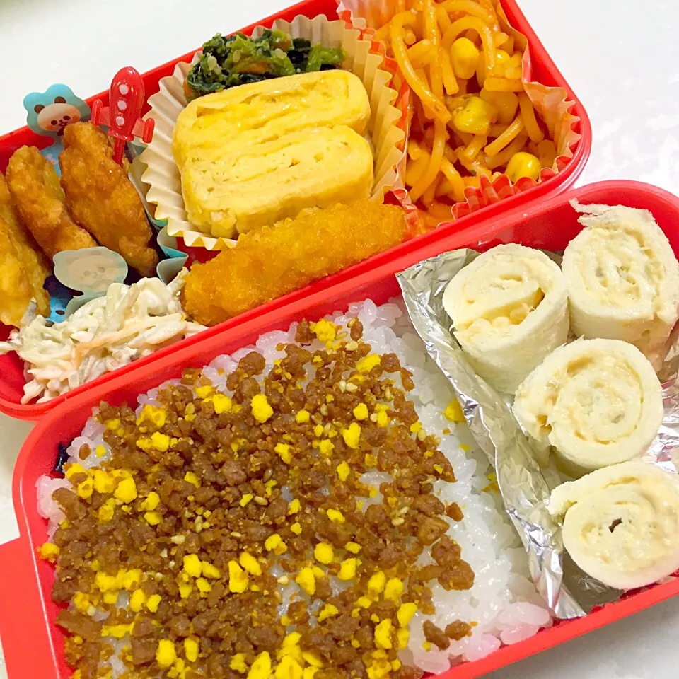 息子くんお弁当💓気分屋な1歳児にサンドイッチとご飯！笑 大好物のナゲットも(^ ^)|湊叶ママさん