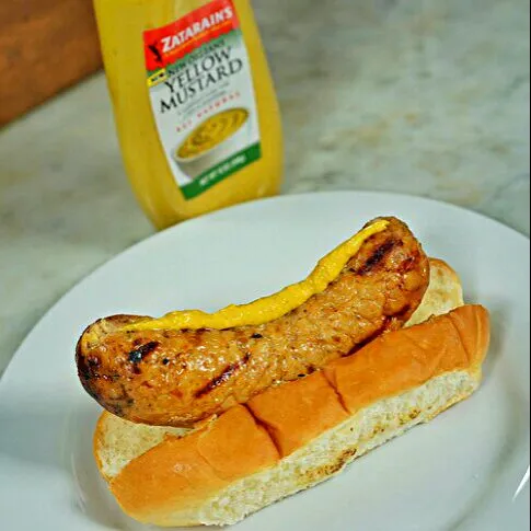 💜💛💚Mardi Gras 2016 Weekend & Superbowl 50 Sunday 🏈 💙 🏈 in Louisiana #Party #Holidays/Celebrations 🎭 GRILLED CAJUN SAUSAGE WITH ZATARAINS YELLOW MUSTARD 🎭 #Pork |Alisha GodsglamGirl Matthewsさん