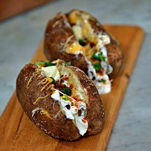 💚💛💜Mardi Gras 2016 Weekend & Superbowl 50 Sunday 🏈 💙 🏈 in Louisiana #Party #Holidays/Celebrations 🎭 CAJUN BAKED POTATOES 🎭 #Vegetable #Side dish 💜 💛 💚|Alisha GodsglamGirl Matthewsさん