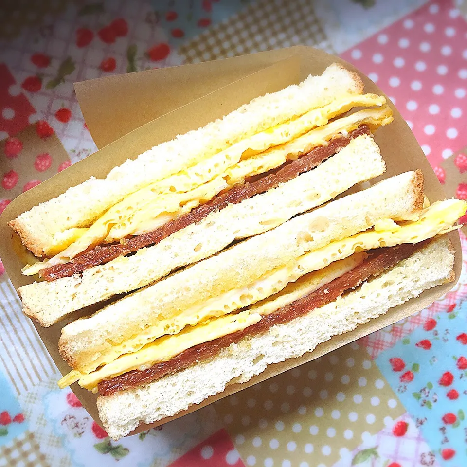 Bak kwa egg toasties|Trish Wongさん