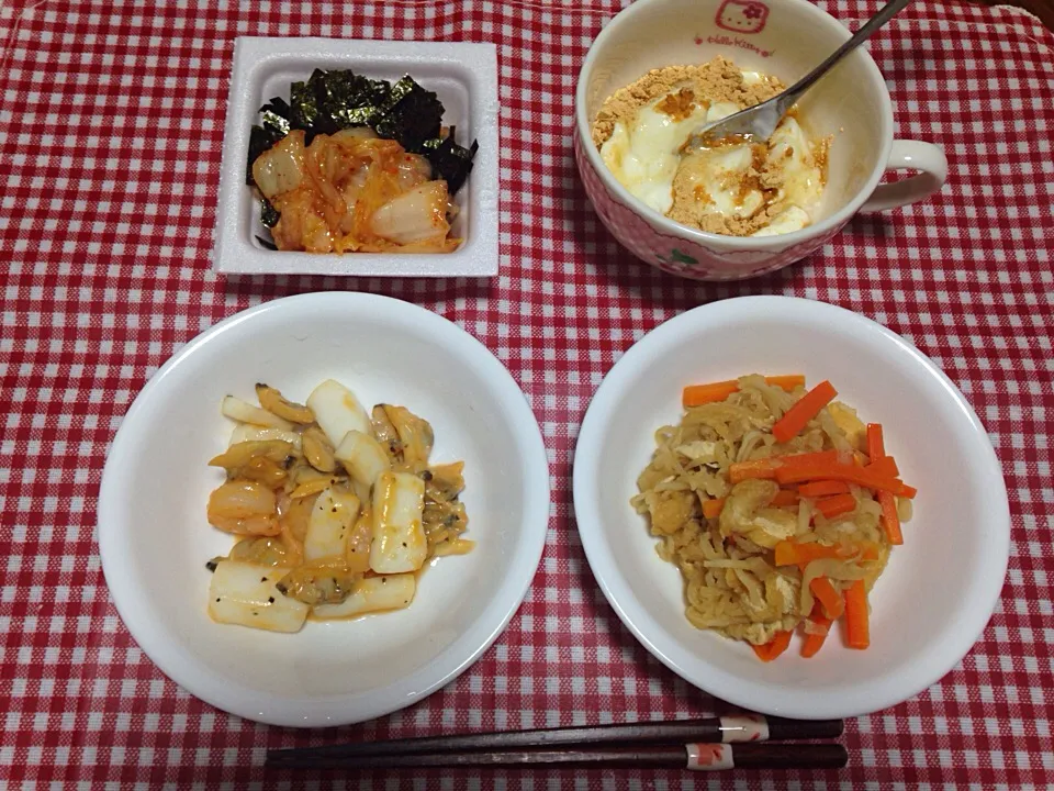 今日の朝ごはん🐑 海鮮ソテー 切り干し大根煮 海苔キムチ納豆|みかげさん