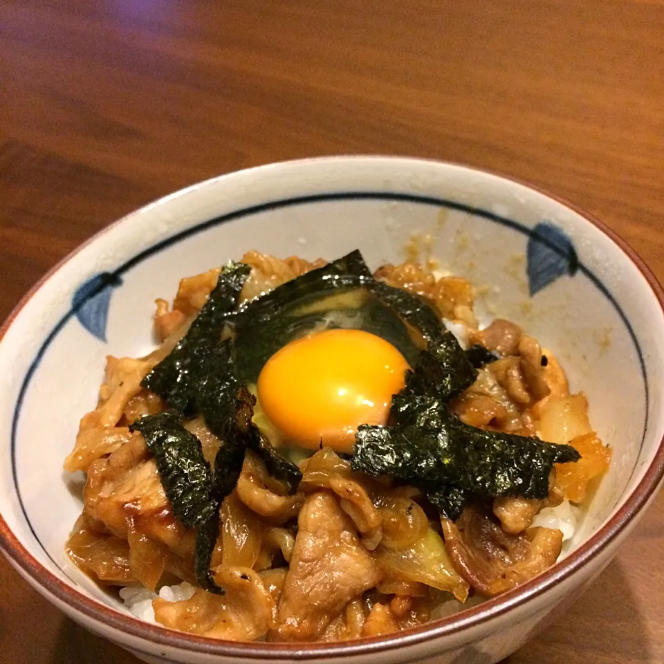 Snapdishの料理写真:照り焼きポーク丼✨🐖|まきんすぱん///さん