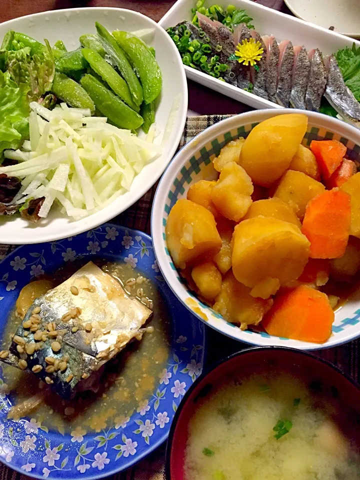 鯖の味噌煮 ジャガイモ煮 サラダ 味噌汁 サワラのタタキ|掛谷節子さん