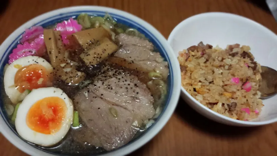 手作り♪焦がし醤油ラーメン&炒飯|しょうたさん