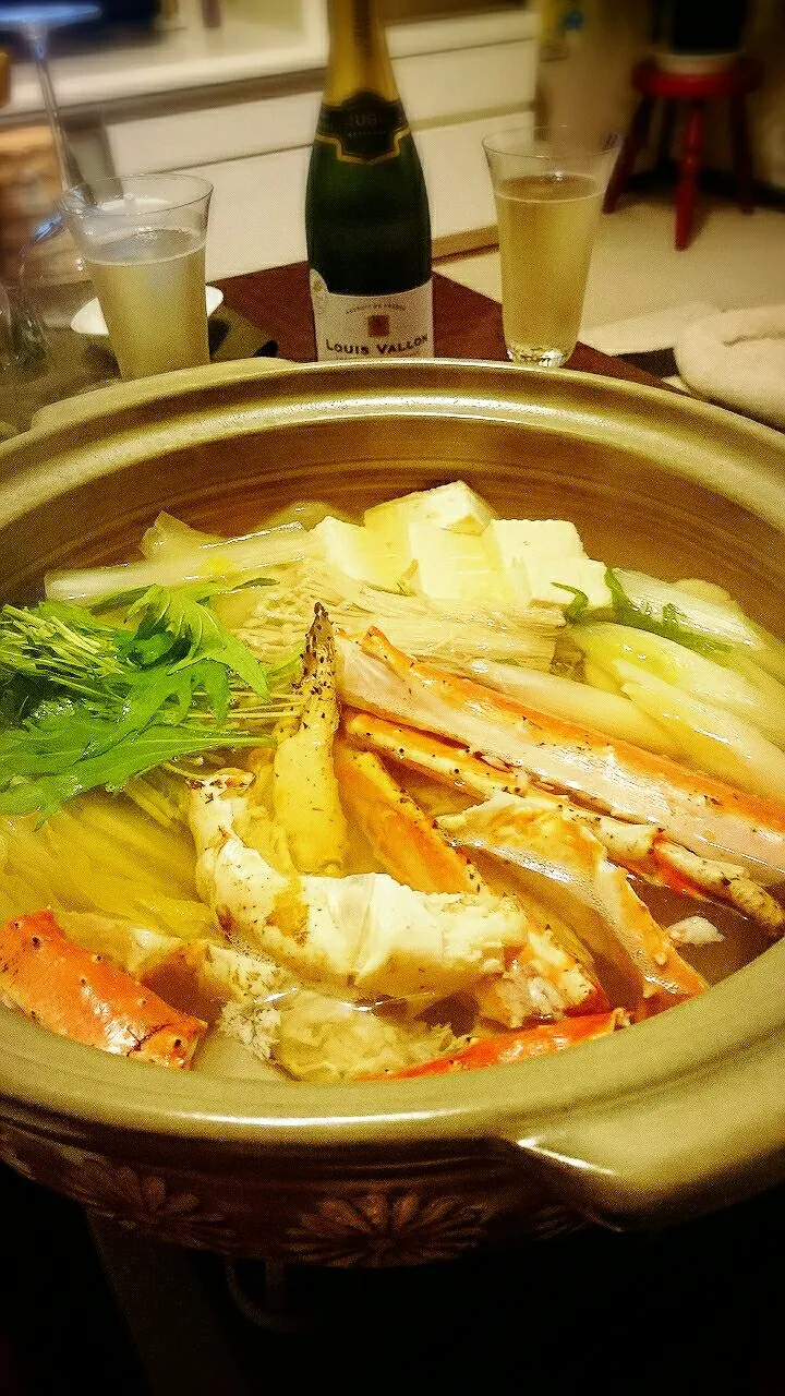 カニ鍋🍜泡で🍷|ナムナムさん