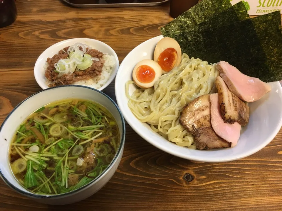 特製塩つけ麺(麺の量:300g)＋和牛コンビーフごはん|マロさん