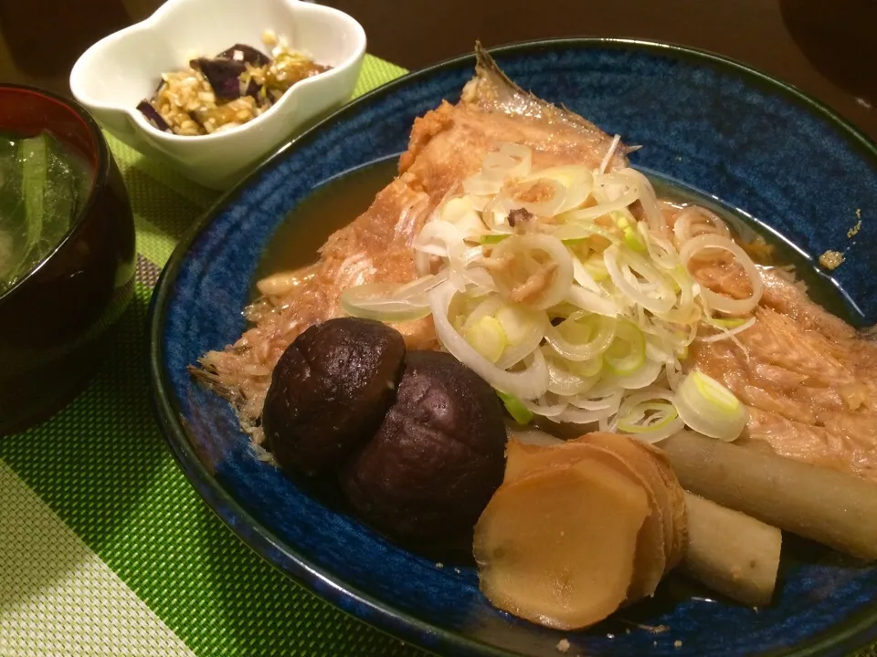 赤ガレイの煮付け、茄子の酢醤油|Jun  Sakamotoさん