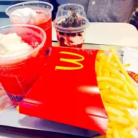 Snapdishの料理写真:Mcdooooo❤️❤️❤️|Regine May Velasquez Salazarさん