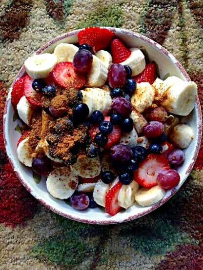 Snapdishの料理写真:🍓🍌🍓🍌🍇🍓🍌🍓🍌🍇🍓🍌🍓🍌🍇🍌🍓
A #Quick and easy #Healthy #Fruit #Salad for #Breakfast/Brunch to start the Day off right 🍓Strawberry🍓 🍌Banana 🍌
🍇Grapes🍇 Blueberries with a S|Alisha GodsglamGirl Matthewsさん