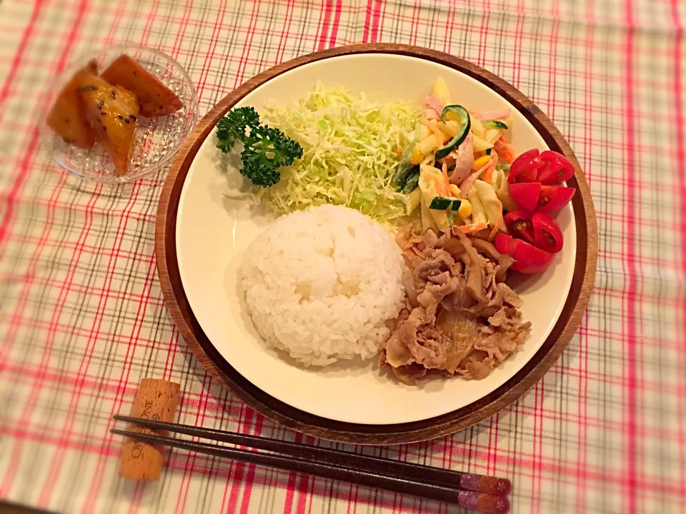 豚の生姜焼き
洋食屋さんのマカロニサラダ
大学芋|Hitomiさん