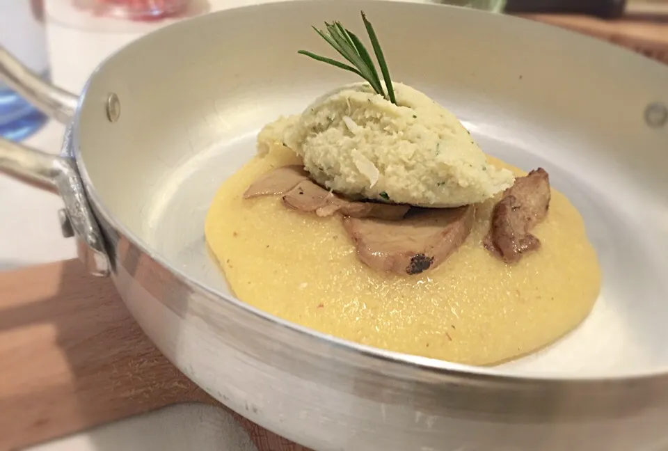 Creamed dried codfish with porcini mushrooms and polenta|laura giardinaさん