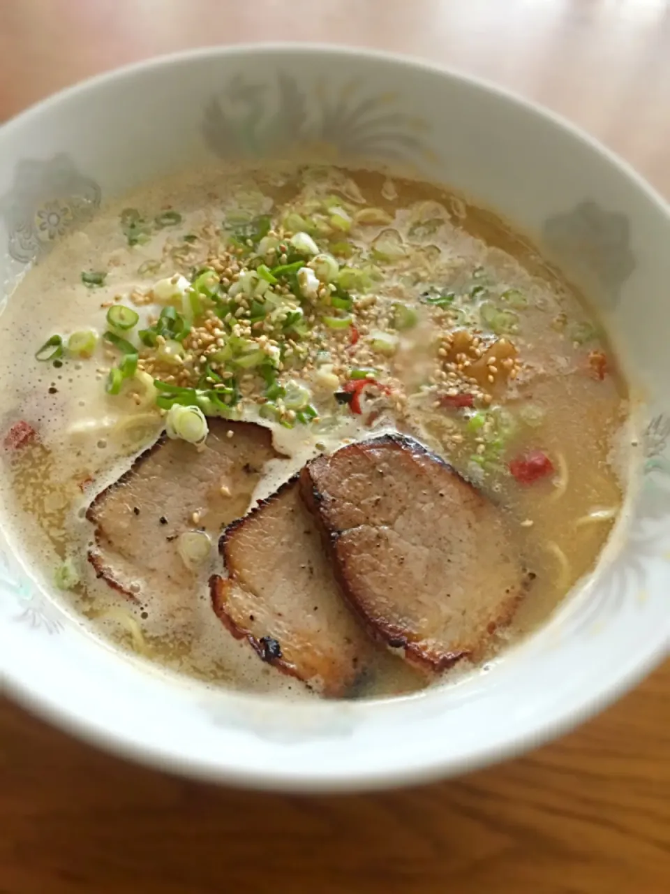 Snapdishの料理写真:豚骨塩ラーメン|みつなち☆さん