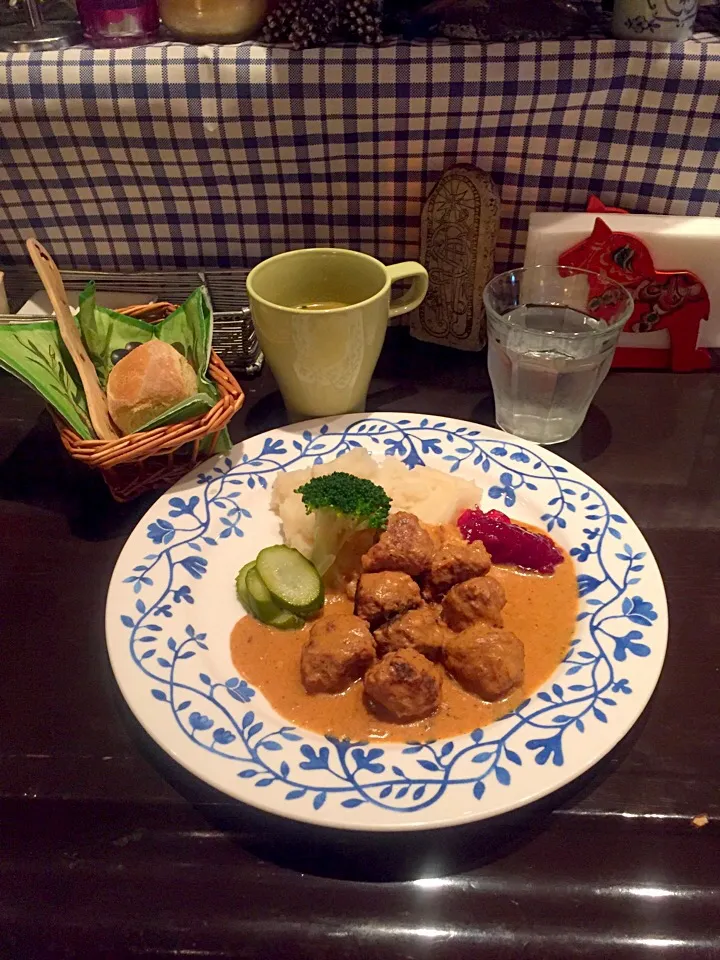 Snapdishの料理写真:Swedish meatball|Kumigarさん