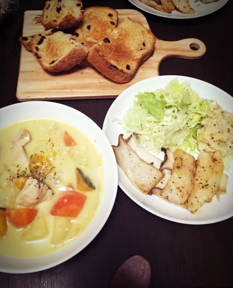 Snapdishの料理写真:2/8晩ご飯♫|gtuさん