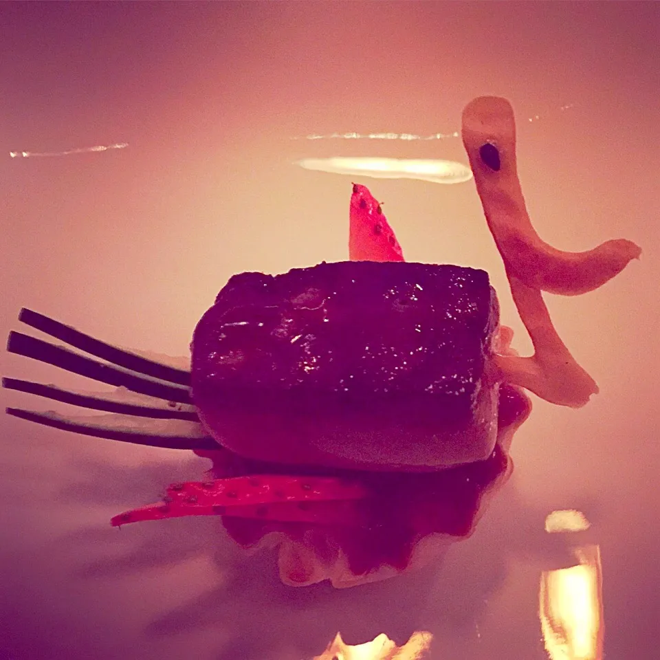 Snapdishの料理写真:Fois gras and strawberry tart at Decoy|Gareth Priceさん