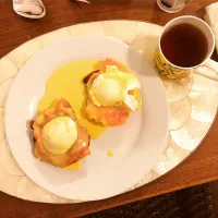 Smoked salmon Benedict with Hollandaise|Gareth Priceさん