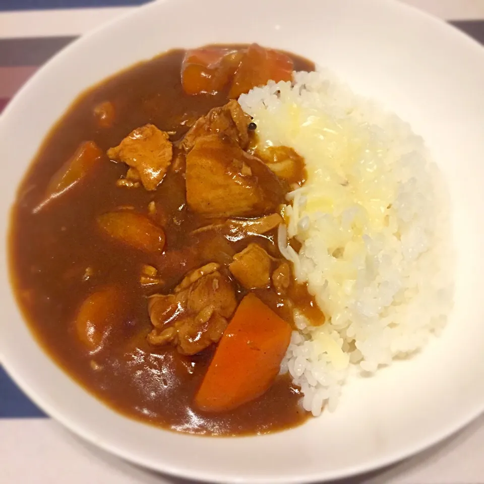 チキンときのこのカレー☻|Riepyonさん