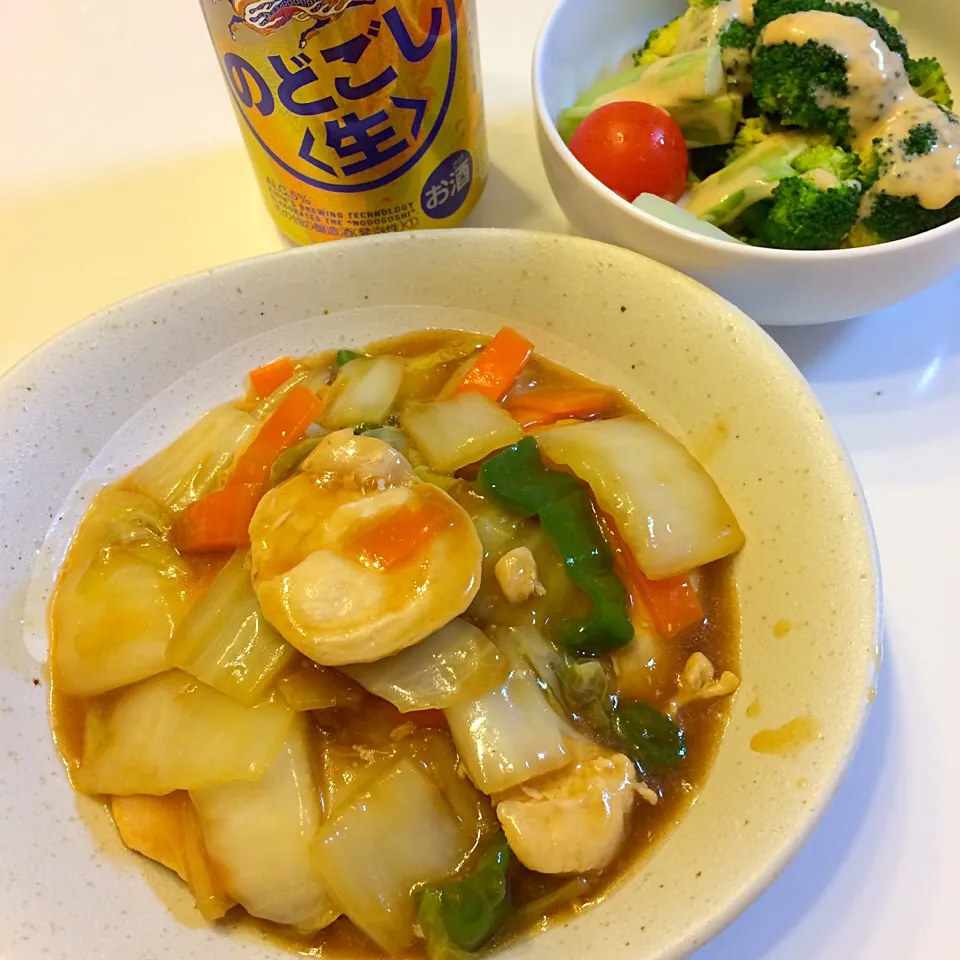 Snapdishの料理写真:❀鶏胸肉で中華丼
✿茹でブロッコリー

2016/02/09|ちび太さん