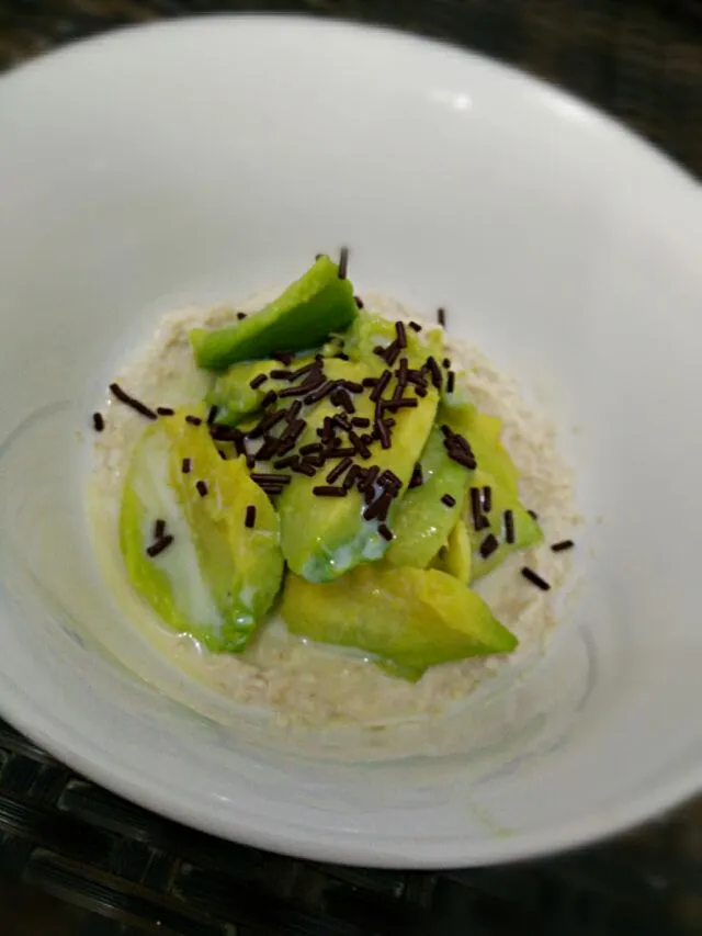 Snapdishの料理写真:healthy dish ; oat+milk+avocado|ayuさん