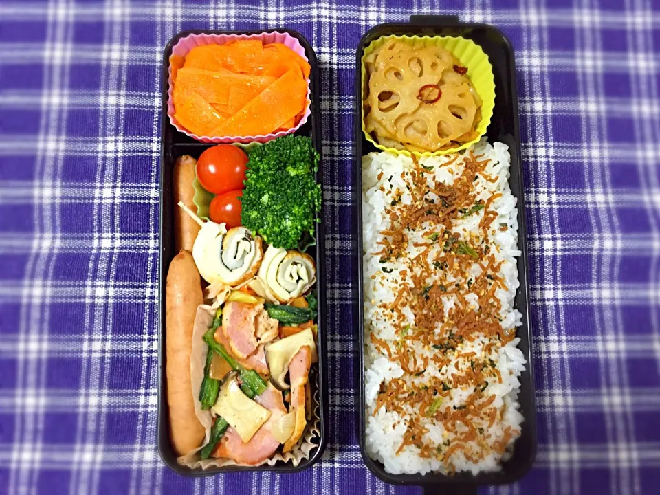 ベーコンと小松菜炒め弁当。|ももみにゃん。さん