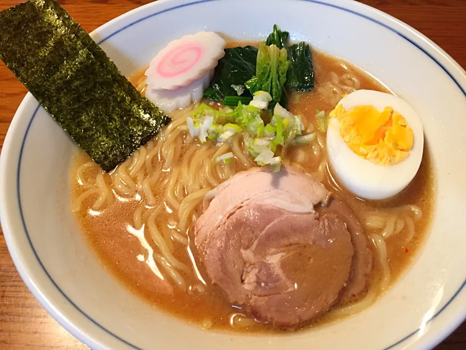 Snapdishの料理写真:味噌ラーメン|りゅうさん