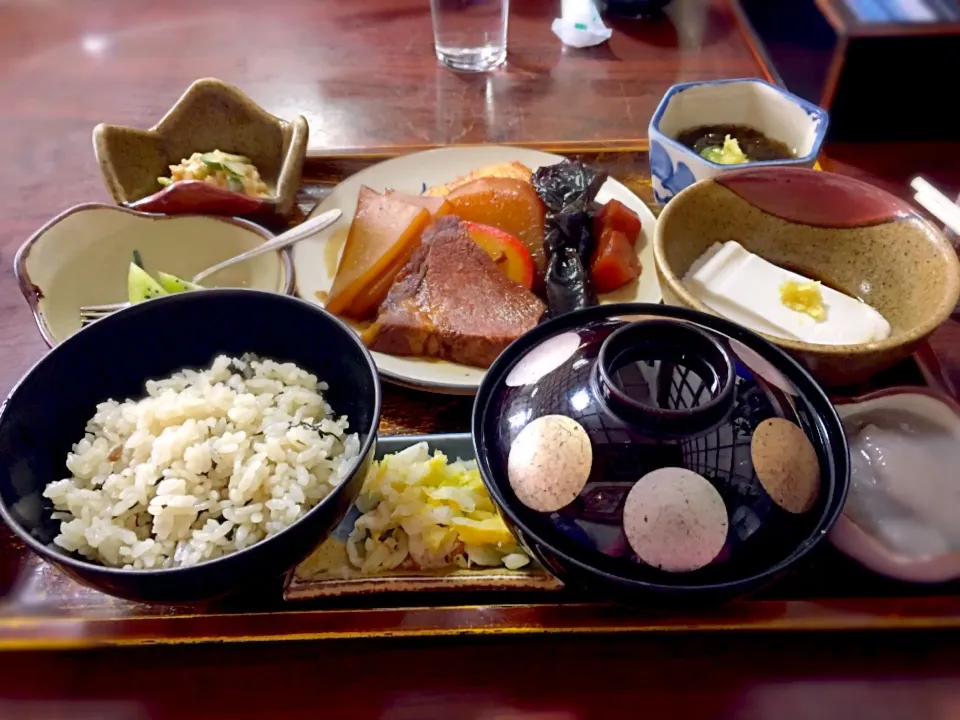 Snapdishの料理写真:ふみやのふみや定食|くぅ♪さん